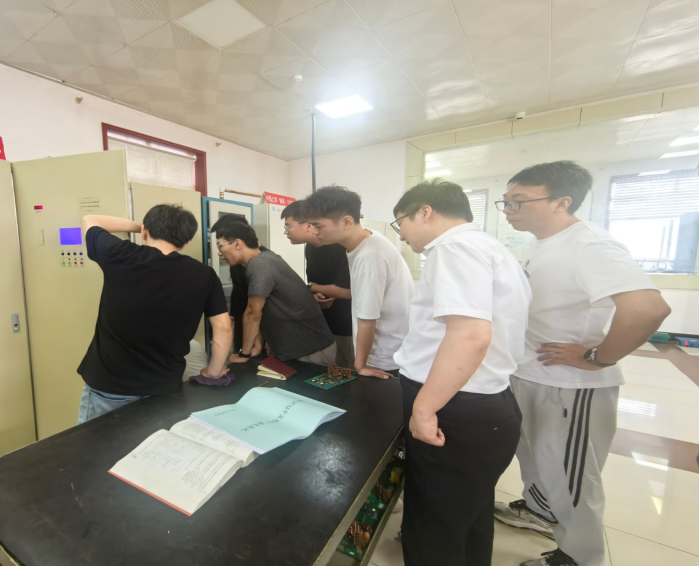 联学联建促发展 实干担当提技能(实操联研).png